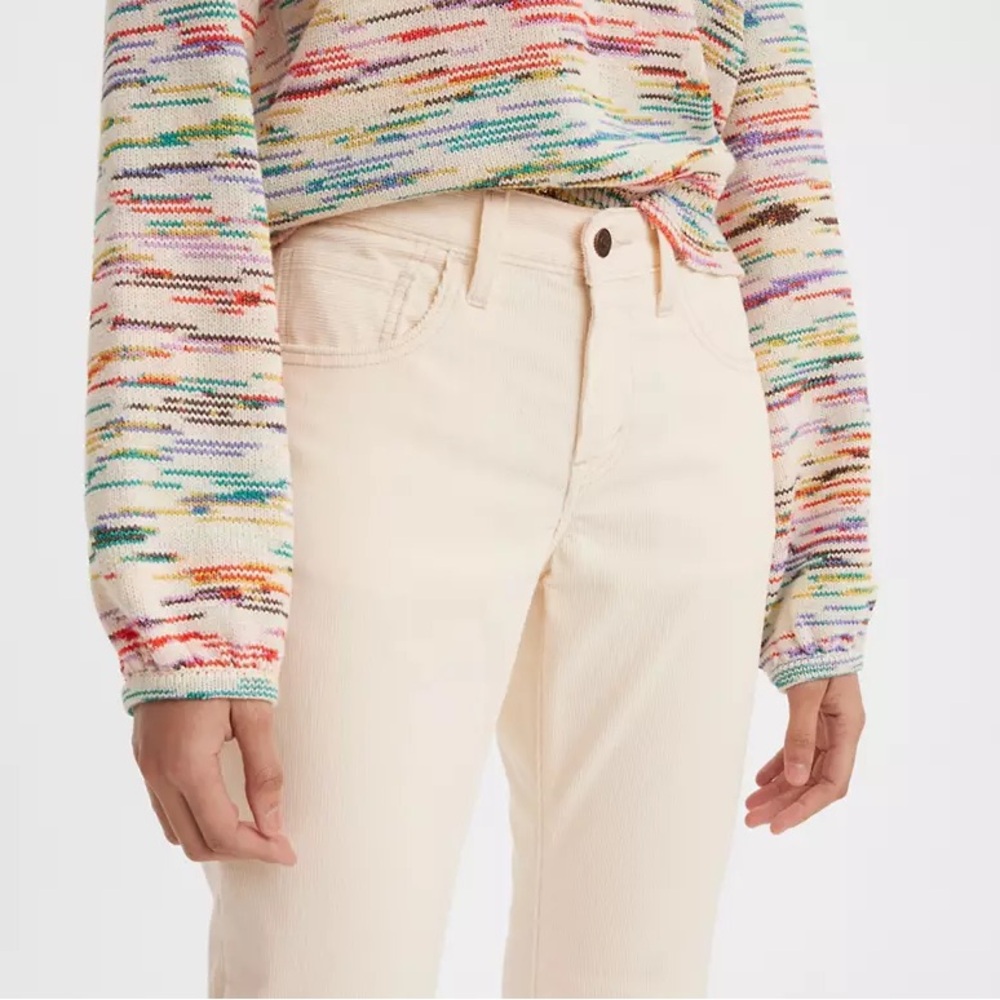 NWT Levi’s Middy Ankle Bootcut Corduroy Pants